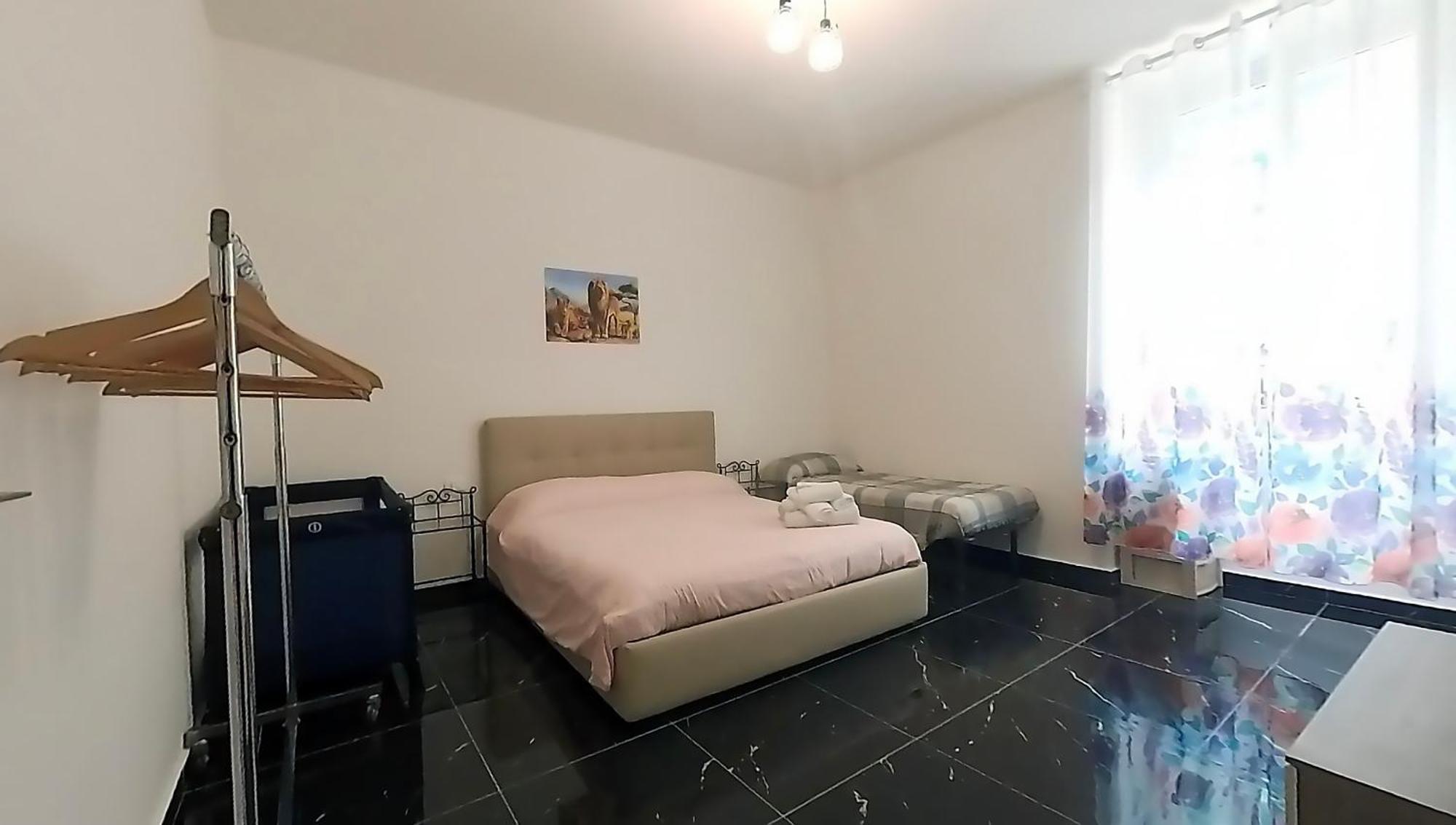 Tra Centro E Mare - Intero Appartamento Con Parcheggio Savone Extérieur photo
